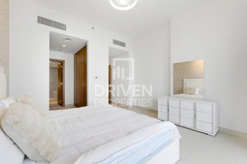 Apartment in Al Wasl, Dubai 2 bedrooms, 147.25 sq.m. № 138624 - photo 8