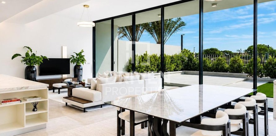 Villa à District One, Mohammed Bin Rashid City, Dubai, 4 chambres, 360.19 m², № 138619