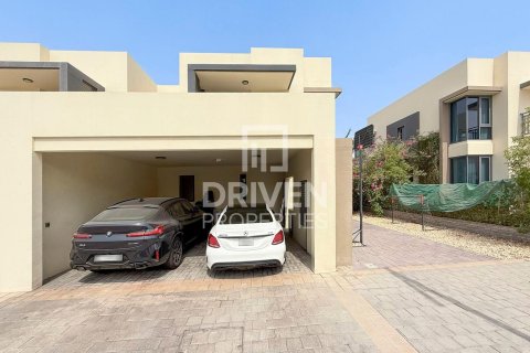Villa en Maple at Dubai Hills Estate, Dubai Hills Estate, Dubai, 5 dormitorios, 254 m², № 66019 - foto 24