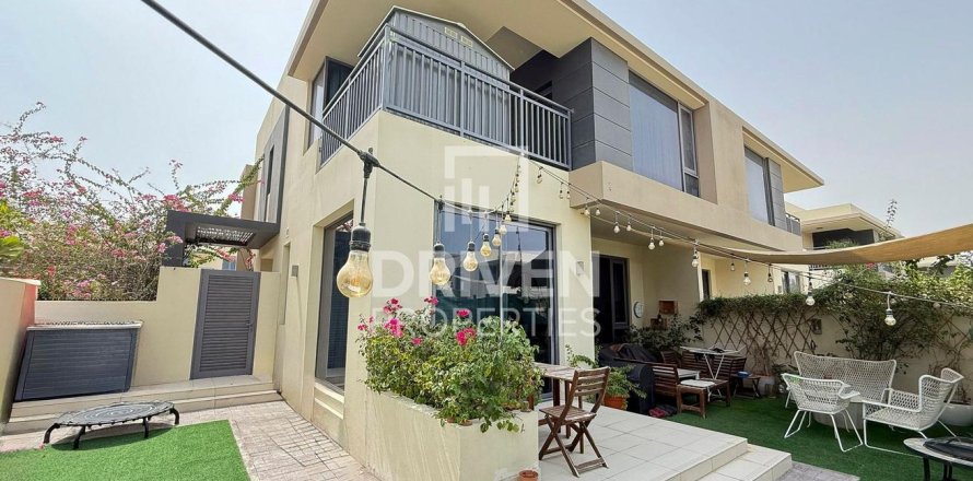 Villa en Maple at Dubai Hills Estate, Dubai Hills Estate, Dubai, 5 dormitorios, 254 m², № 66019