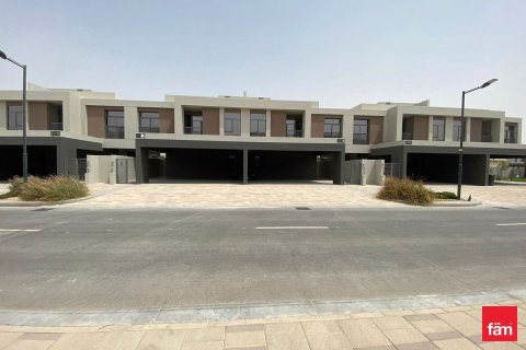 Villa in Dubai 4 bedrooms, 255.4 sq.m. № 49931 - photo 1