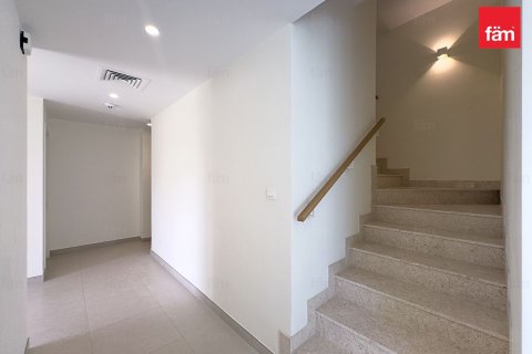 Villa in Dubai 4 bedrooms, 255.4 sq.m. № 49931 - photo 12