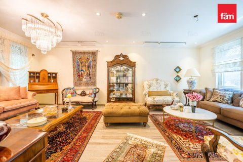 Villa in Jumeirah Park, Dubai 3 bedrooms, 679.9 sq.m. № 49930 - photo 29