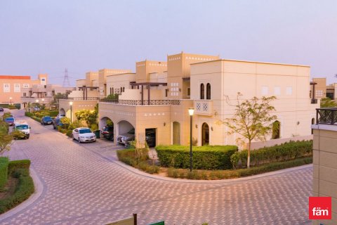 Townhouse in Dubai 4 bedrooms, 297.7 sq.m. № 49918 - photo 19