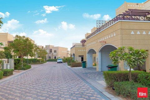 Townhouse in Dubai 4 bedrooms, 297.7 sq.m. № 49918 - photo 26