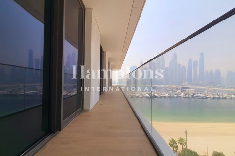 Apartment in Dubai Harbour, Dubai 3 bedrooms, 177.86929671 sq.m. № 113048 - photo 25