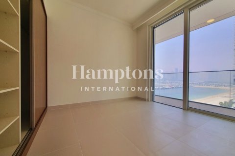 Apartment in Dubai Harbour, Dubai 3 bedrooms, 177.86929671 sq.m. № 113048 - photo 24