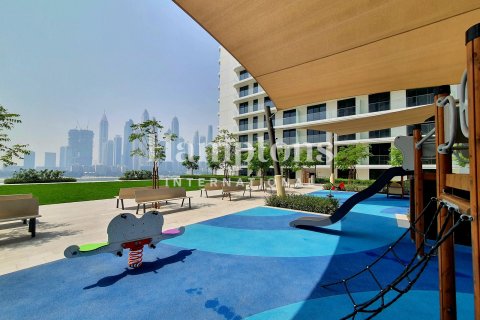 Apartment in Dubai Harbour, Dubai 3 bedrooms, 177.86929671 sq.m. № 113048 - photo 15