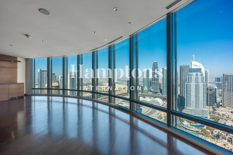 Apartment in Burj Khalifa, Dubai 2 bedrooms, 165.17967594 sq.m. № 113041 - photo 14
