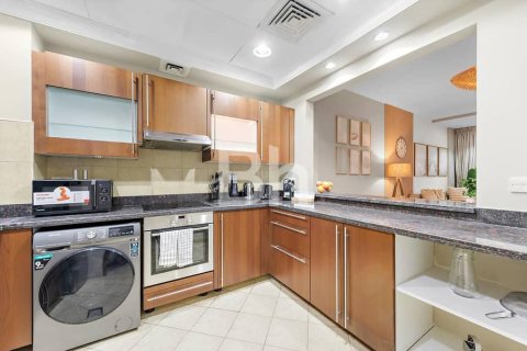 Apartment in Palm Jumeirah, Dubai 1 bedroom, 120 sq.m. № 21505 - photo 21