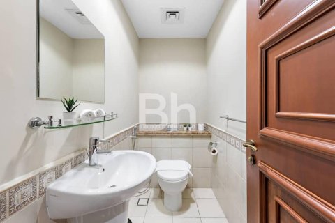 Apartment in Palm Jumeirah, Dubai 1 bedroom, 120 sq.m. № 21505 - photo 11