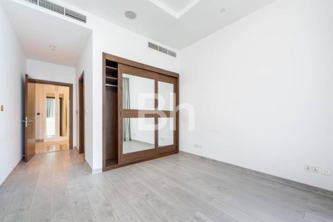 Apartment in Palm Jumeirah, Dubai 3 bedrooms, 212 sq.m. № 21503 - photo 5