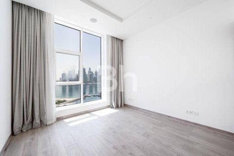 Apartment in Palm Jumeirah, Dubai 3 bedrooms, 212 sq.m. № 21503 - photo 10