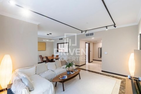 Apartment in Murjan, Jumeirah Beach Residence, Dubai 2 bedrooms, 136.2 sq.m. № 135696 - photo 3