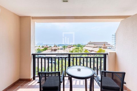 Apartment in The Crescent, Palm Jumeirah, Dubai studio, 55.93 sq.m. № 135723 - photo 10
