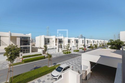 Villa en District One, Mohammed Bin Rashid City, Dubai, 6 dormitorios, 1124.96 m², № 135697 - foto 4