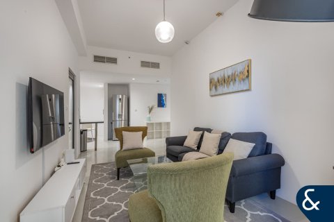 Apartment in Bahar, Jumeirah Beach Residence, Dubai 2 bedrooms, 101 sq.m. № 76444 - photo 15
