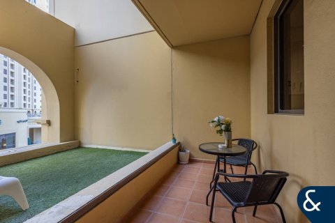 Apartment in Bahar, Jumeirah Beach Residence, Dubai 2 bedrooms, 101 sq.m. № 76444 - photo 2