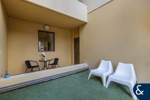 Apartment in Bahar, Jumeirah Beach Residence, Dubai 2 bedrooms, 101 sq.m. № 76444 - photo 3