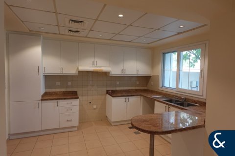 Villa in Arabian Ranches, Dubai 3 bedrooms, 272 sq.m. № 76447 - photo 3