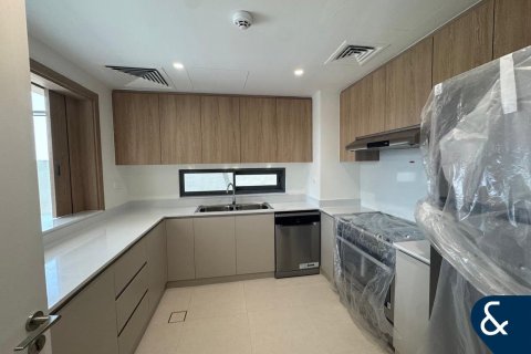 Villa in The Pulse, Dubai South (Dubai World Central), Dubai 4 bedrooms, 252 sq.m. № 76443 - photo 8