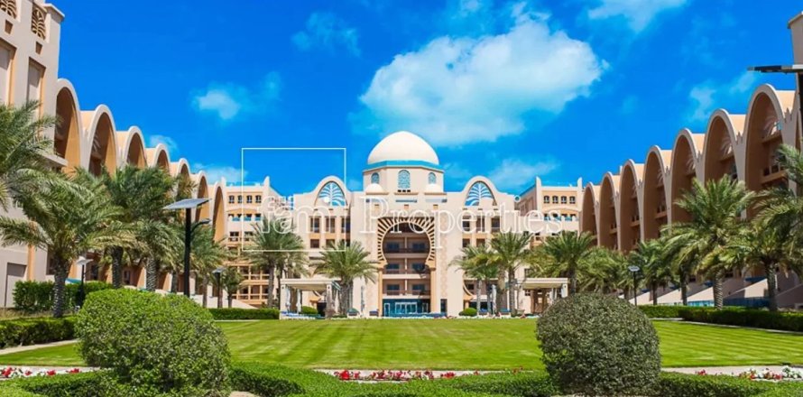 Apartment in Palm Jumeirah, Dubai 3 bedrooms, 271.7 sq.m. № 11075