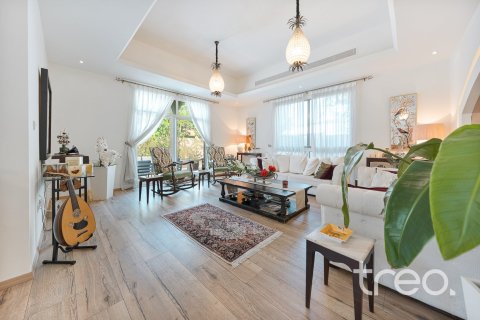 Villa in The Villa, Dubai 5 bedrooms, 371.61 sq.m. № 136313 - photo 27