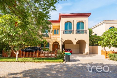 Villa in The Villa, Dubai 5 bedrooms, 371.61 sq.m. № 136313 - photo 2