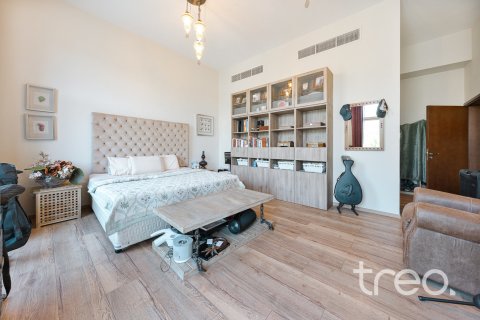 Villa in The Villa, Dubai 5 bedrooms, 371.61 sq.m. № 136313 - photo 14