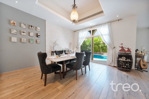 Villa in The Villa, Dubai 5 bedrooms, 371.61 sq.m. № 136313 - photo 26
