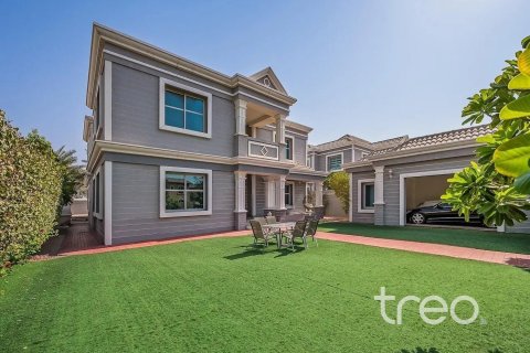 Villa in Falcon City of Wonders, Dubai 5 bedrooms, 603.96 sq.m. № 136314