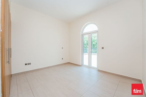 Villa à Jumeirah Park, Dubai, 4 chambres, 645.9 m², № 137654 - photo 15