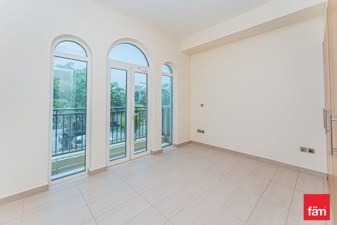 Villa à Jumeirah Park, Dubai, 4 chambres, 645.9 m², № 137654 - photo 13