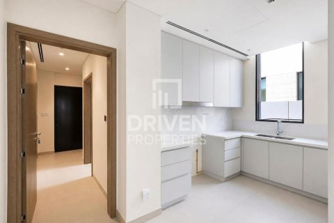 Villa in Dubai Hills Estate, Dubai 5 bedrooms, 649.02 sq.m. № 140985 - photo 6