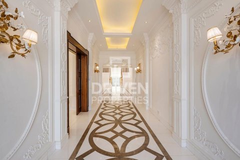 Villa en Nad Al Sheba 2, Nadd Al Sheba, Dubai, 6 dormitorios, 1858.06 m², № 136733