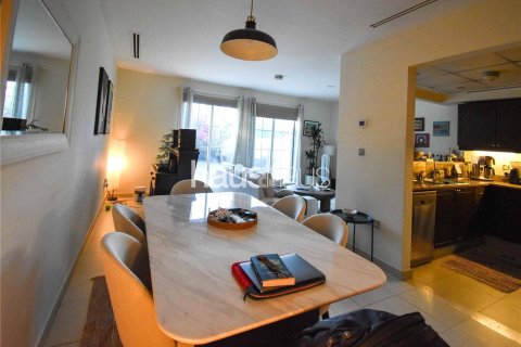 Townhouse in Jumeirah Village Triangle, Dubai 1 bedroom, 152 sq.m. № 43931 - photo 3