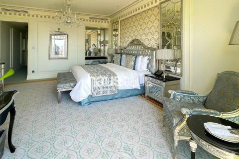 Купить апартаменты в отеле в The Crescent, Пальма Джумейра, Дубай: студию, 62м², № 43930 - фото 4