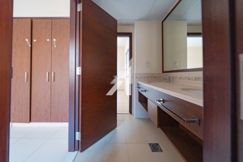 Villa in Mira, Dubai 4 bedrooms, 264 sq.m. № 42436 - photo 25