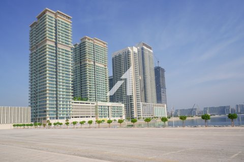 Appartement à EMAAR Beachfront, Dubai Harbour, Dubai, 1 chambre, 66.1 m², № 42428 - photo 11