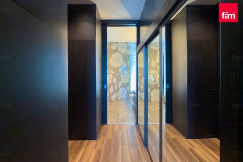 Duplex in Dubai Marina, Dubai 2 bedrooms, 217.9 sq.m. № 110937 - photo 17