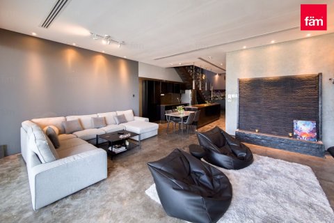 Duplex in Dubai Marina, Dubai 2 bedrooms, 217.9 sq.m. № 110937 - photo 20