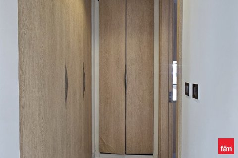 Купить квартиру в Даунтаун Дубай (Даунтаун Бурдж Дубай), Дубай: 4 спальни, 302.2м², № 110936 - фото 2