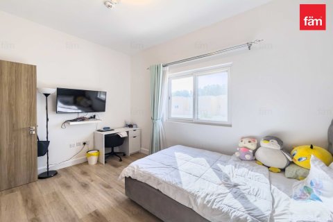 Снять в аренду таунхаус в Дубае: 4 спальни, 232.7м², № 110935 - фото 12