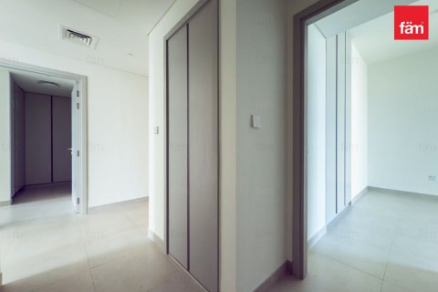 Apartment in Dubai 2 bedrooms, 105 sq.m. № 49393 - photo 15