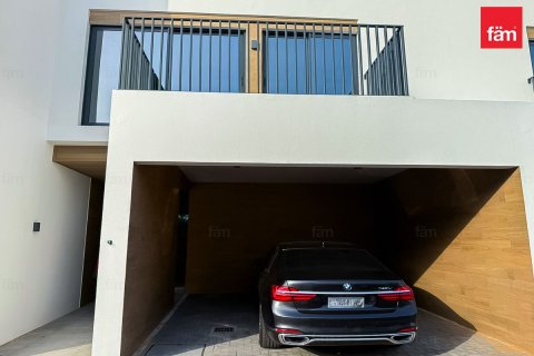 Villa à Dubai, 3 chambres, 132.4 m², № 49406 - photo 15