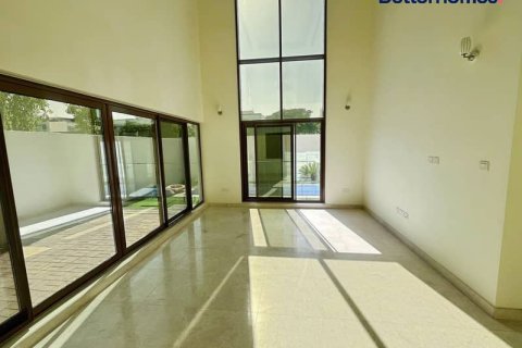 Villa in Meydan, Dubai 6 bedrooms, 513 sq.m. № 58046 - photo 2