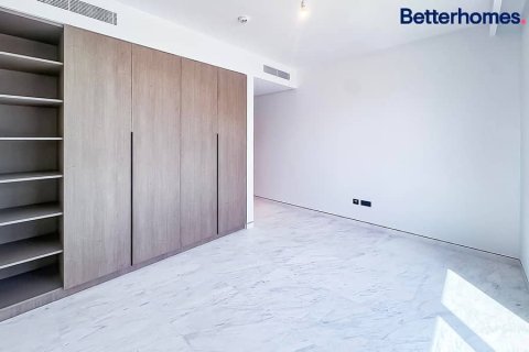 Снять в аренду виллу в Tilal Al Ghaf, Дубай: 5 спален, 425м², № 58048 - фото 26