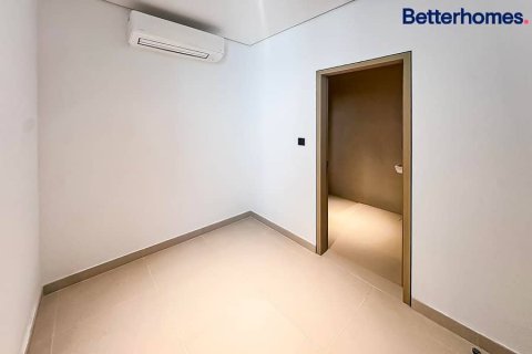 Снять в аренду виллу в Tilal Al Ghaf, Дубай: 5 спален, 425м², № 58048 - фото 5