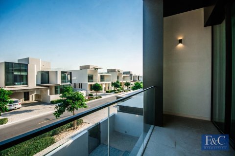 Villa in Dubai Hills Estate, Dubai 5 bedrooms, 921 sq.m. № 103335 - photo 7