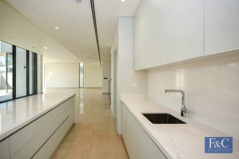 Villa in Dubai Hills Estate, Dubai 5 bedrooms, 921 sq.m. № 103335 - photo 29